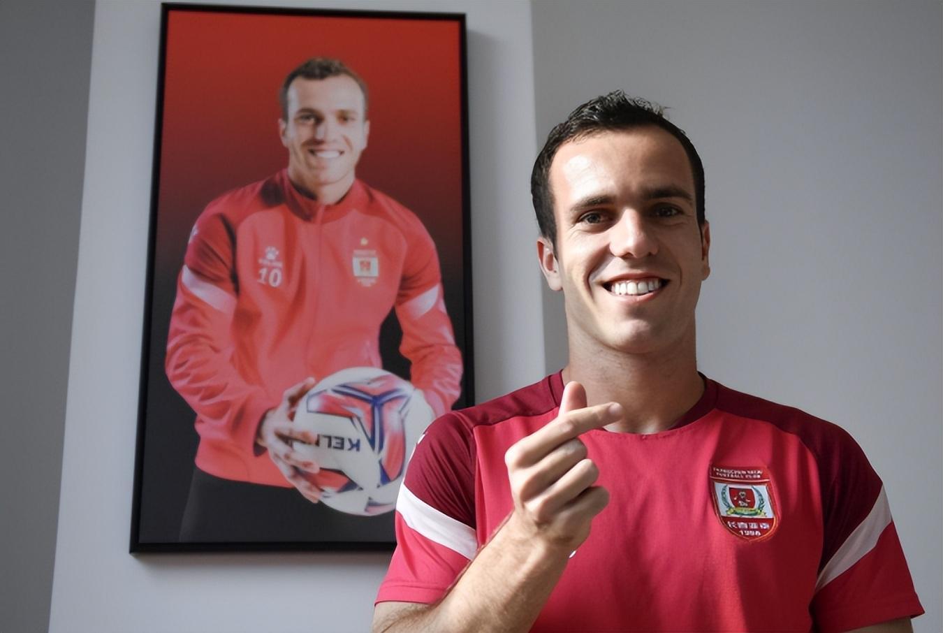 乐鱼官方入口-国安门将位置离队第一人预测！前些年就归化入籍，却一直踢不上球